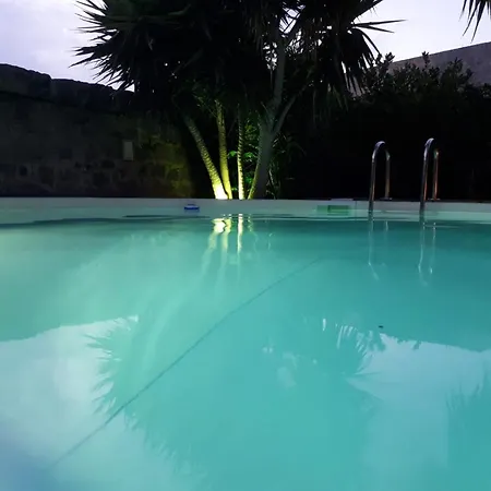 Bouganville- Le Casette Di Marilena Daire Pantelleria